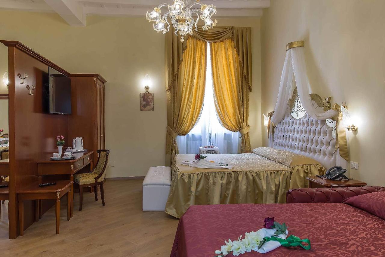 Trevi Rome Suite Стая снимка